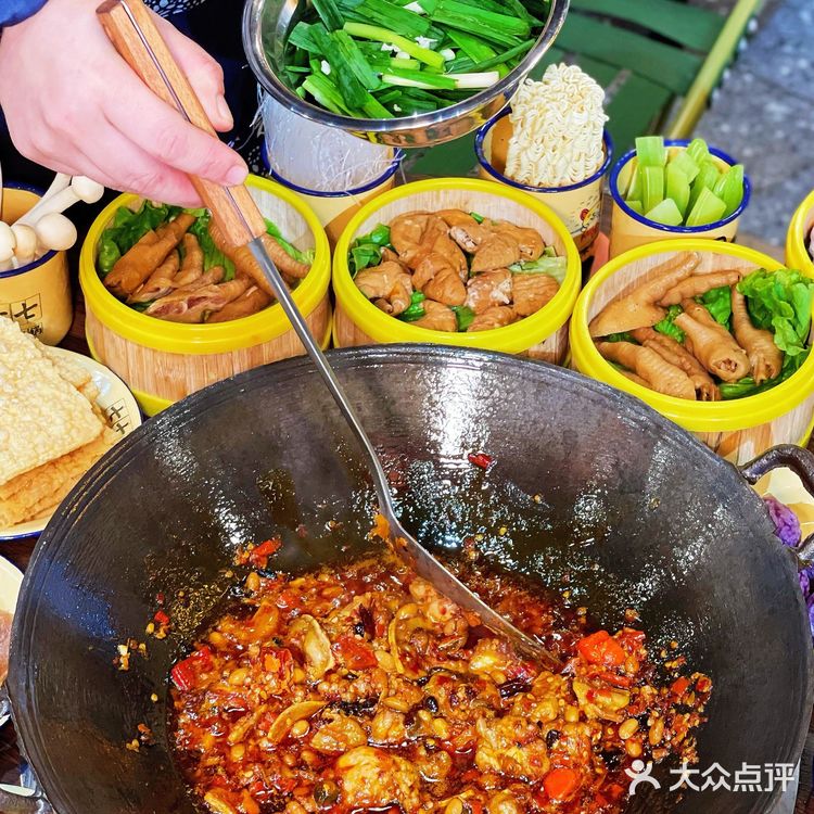 湘派火锅真心好吃‼️炒排骨原地封神