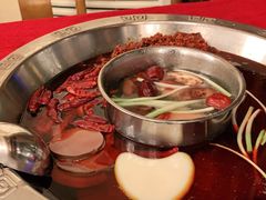 -山城年华老火锅(玉林店)