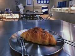 -禾沐·轻食·面包·咖啡