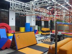 -趣动熊运动发展中心(乐坊校区)