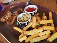 BBQ果木炭烤猪肋排-玛尚诺Pizza&Bar(长泰广场店)