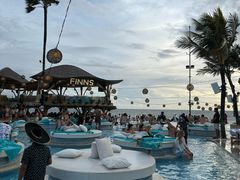 -FINNS Beach Club