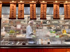 -千百味红餐厅·非遗江西菜(绿地双子塔总店)