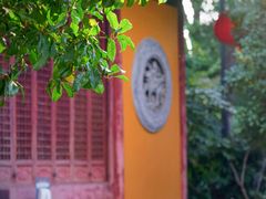-龙华寺