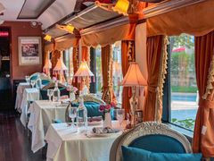 -火车头法国西餐厅