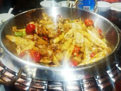 -东来菜馆•手抓海鲜家常菜•海鲜锅贴(鸽子窝店)