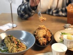 -HELLO 27 意面·沙拉·帕尼尼