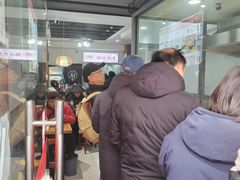 -黄阿姨锅贴大王(万航渡路店)