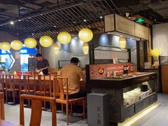 -呷哺呷哺(普陀乐购真北店)