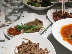 -雀蓝川菜(奥体广场店)