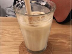 -Cafe Villa