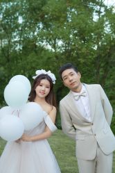 -乐默婚纱摄影工作室