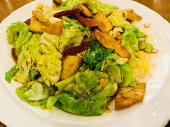 -巴依老爷新疆美食(牡丹园店)