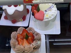 -花花卷卷·鲜食蛋糕(静安久光百货店)
