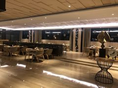 -天津梅江中心皇冠假日酒店