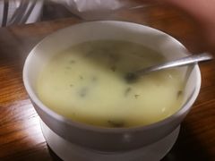 -几个木匠匠人厨房