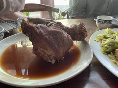 -巷子深菜馆·津门肘子(滨海店)