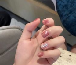 -H12 STAR日式美甲美睫专门店