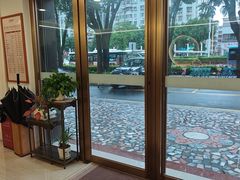 -臻余堂·艾灸·正骨(吉大店)
