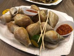 -东海岸人工湖美食村