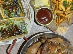 -埠口精酿夜景餐酒吧· BREWPORT BISTRO(长嘉汇重庆之眼店)