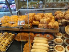 -PARIS BAGUETTE巴黎贝甜(周浦万达店)