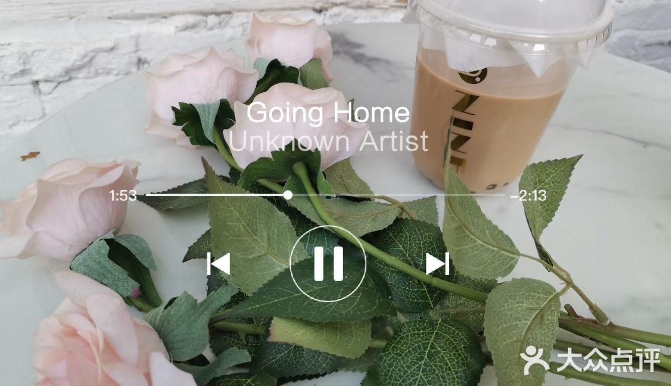 環境舒服可以坐一個下午，位置在678附近