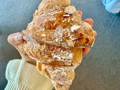 Almond&nbsp;Croissant&nbsp;-Fergbaker(皇后镇店)