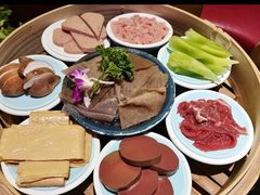 -麻辣英雄重庆火锅(二城广场店)