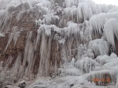 -大平台龙居瀑布旅游区