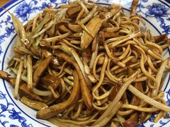 -何太太馄饨面铺(大浒东苑店)