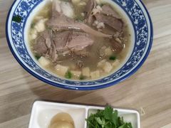 -丰登陕西水盆牛羊肉·泡馍
