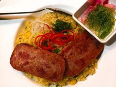 香煎餐肉配黄油咖喱饭-来龙里 精致 东南亚餐室(万象城店)