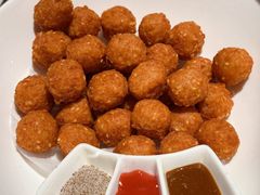 金牌干炸丸子-真地道京味府·鲜橙烤鸭·北京菜(朝阳公园·甜水园店)