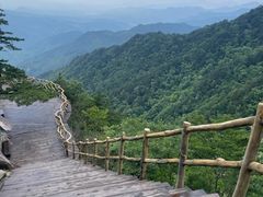 -罗田薄刀峰风景区