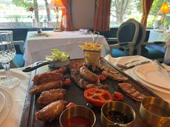 -火车头法国西餐厅