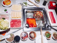 -海底捞火锅鲜切牛肉主题店(长寿路店)