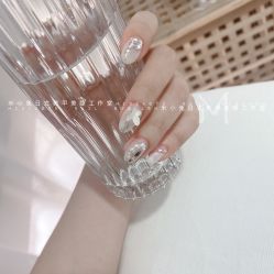 -米小兔美甲美睫