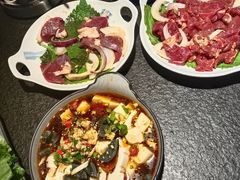 -七甲山烤肉(长白山奇石山珍根艺一条街店)