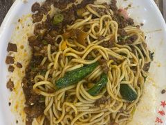 -八一路好吃街(雨田商务大厦店)