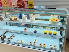 面包甜点陈列柜-好利来(五一广场店)