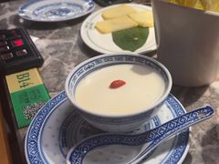 -禄婶鸡煲·打边炉