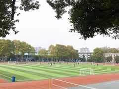 -武汉大学风雨操场