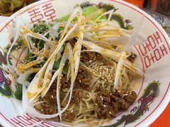 -拉面莊夢語＆中华料理八椿