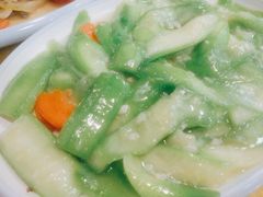-东方之猪四更烤乳猪(金垦总店)
