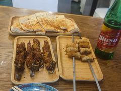 -乡村馕坑肉·烧烤·新疆菜·本地人更爱吃(阿勒泰首店)