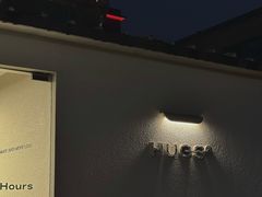 -HUGS coffee(东区店)