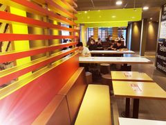 -麦当劳(新华路步步高店)