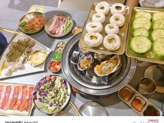 -围炉肉舍•炭烤活鳗•丹东海鲜烤肉(步行街店)