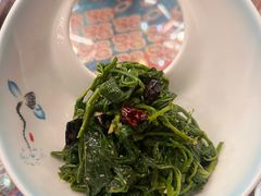 -乡村馕坑肉·烧烤·新疆菜·本地人更爱吃(阿勒泰首店)